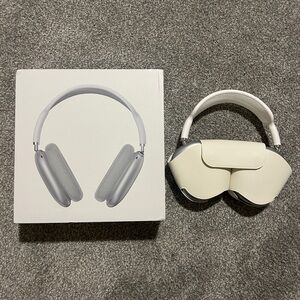 Apple Airpods Max Silver